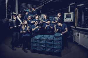 Wis11 19 Unternehmen Leipold Gruppe Azubis Internet