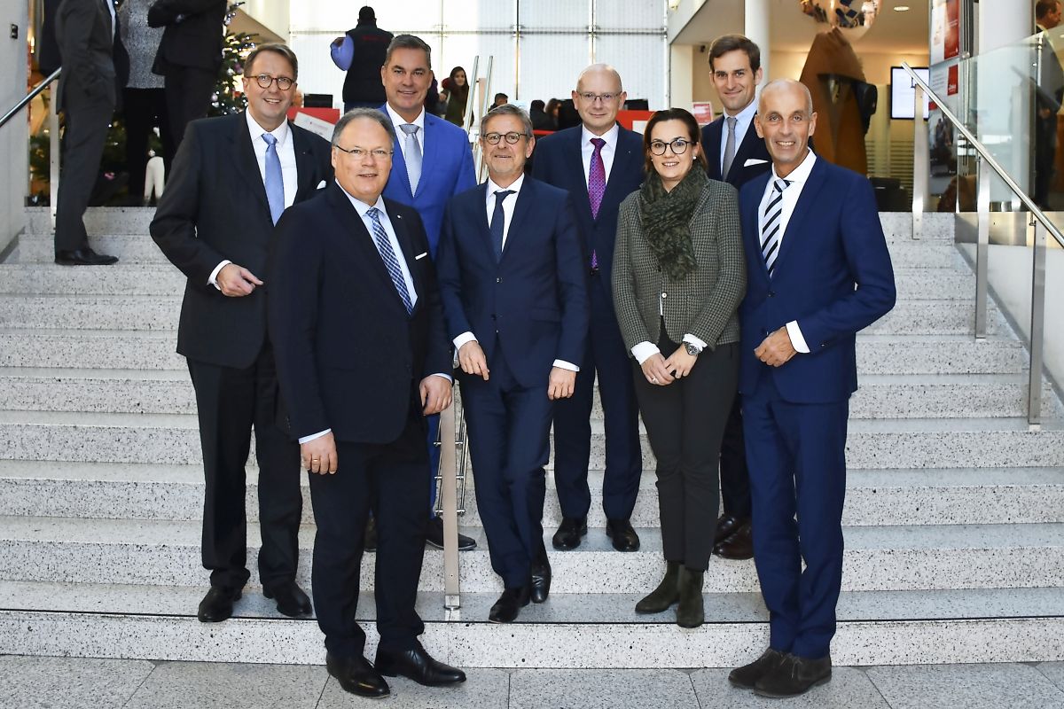 IHK Pra Sidium Verkleinert