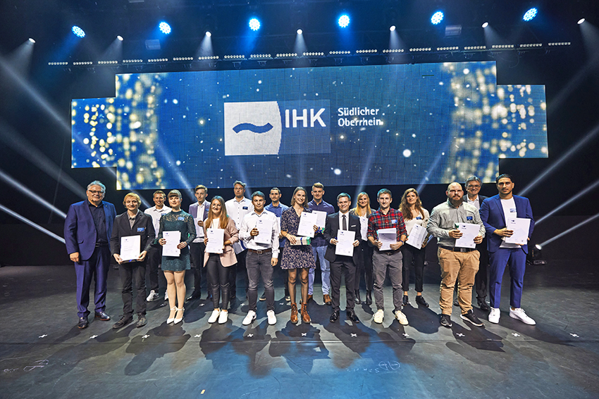 Ihk Azubis 2022 3MB7179