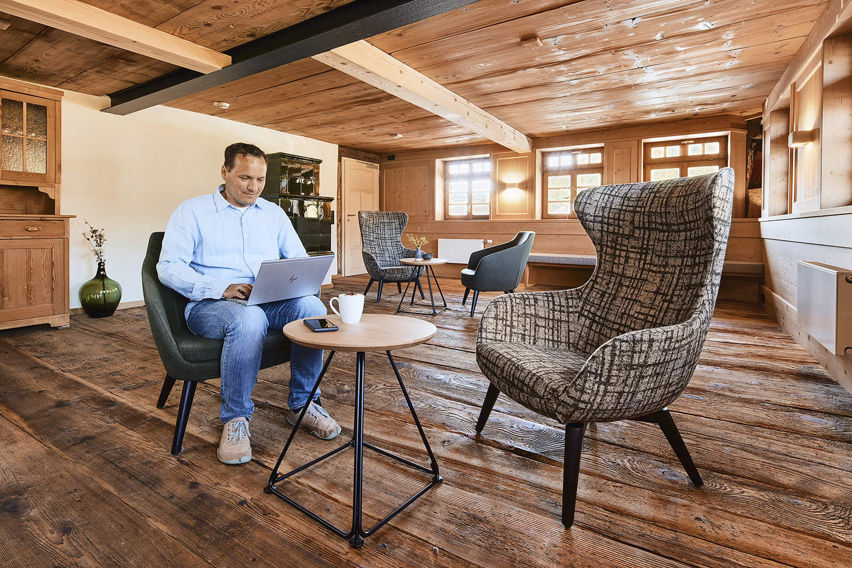Der Bruderhof Wirtschaft im Südwesten