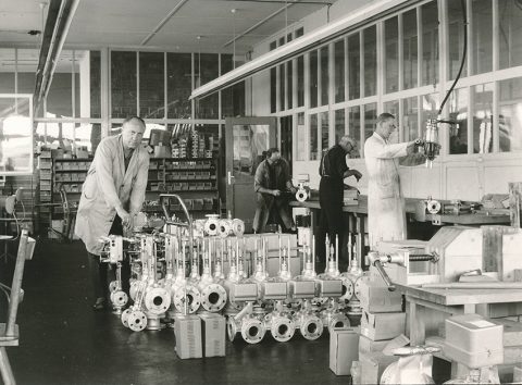 1967-SAUTER-Fabrikation-Ventile